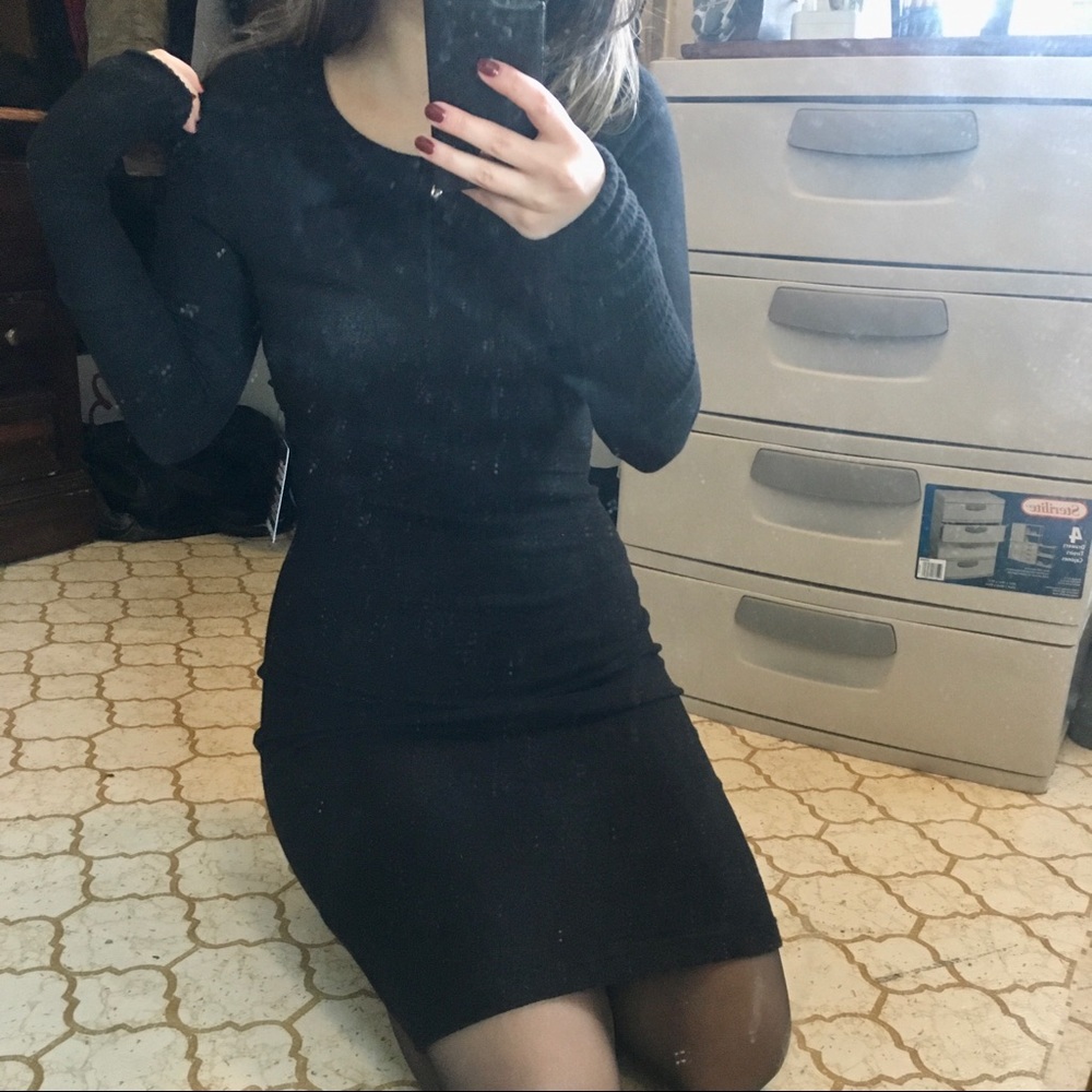 Black Longsleeve Midi Dress with Crossover Pattern